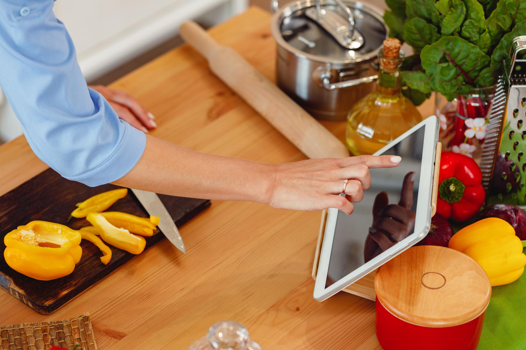 Sessione pratica con tablet e timer